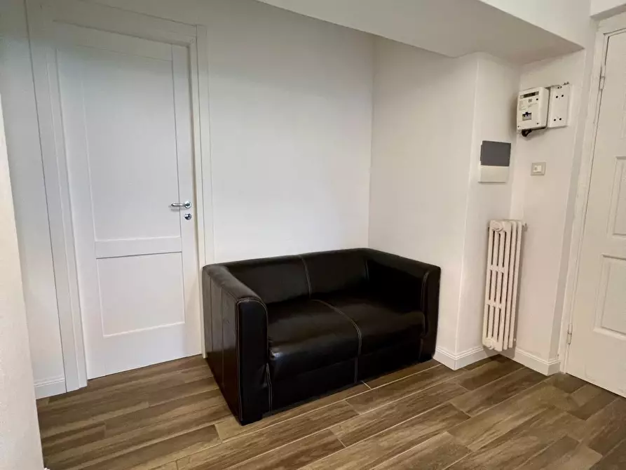 Immagine 6 di Appartamento in vendita  a Pisa