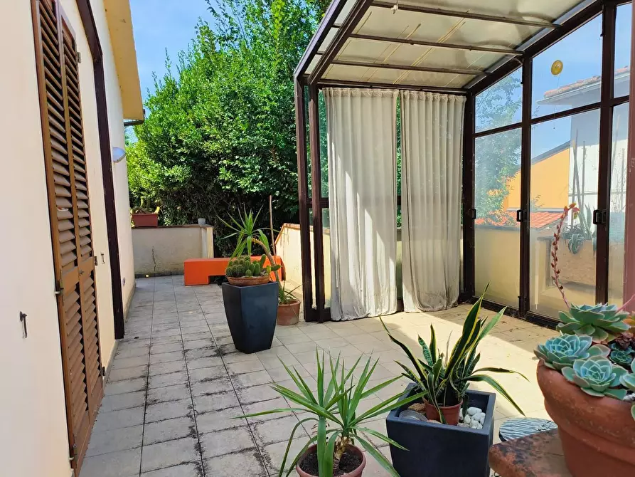 Immagine 20 di Villa in vendita  a Castelfiorentino