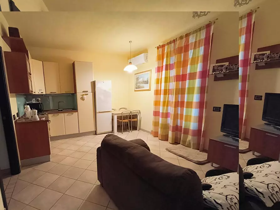 Immagine 15 di Villa in vendita  a Castelfiorentino