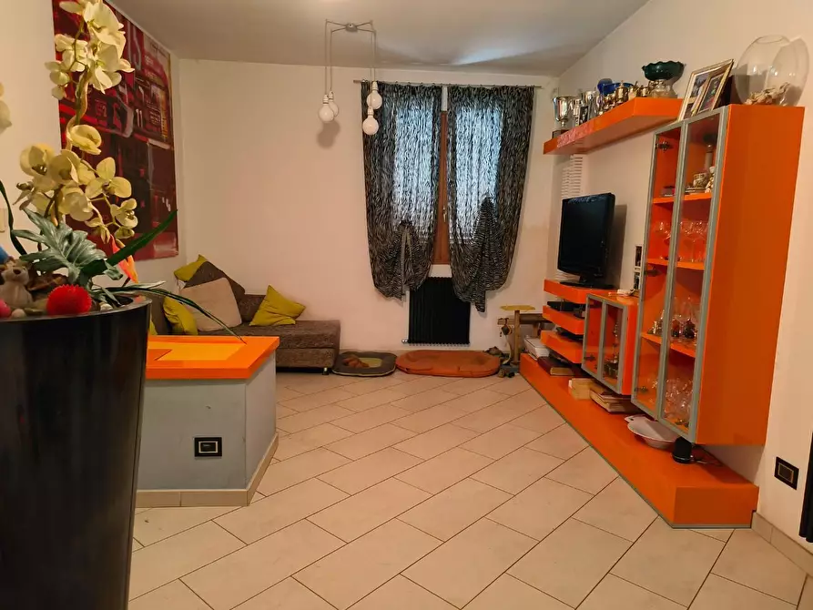 Immagine 3 di Villa in vendita  a Castelfiorentino