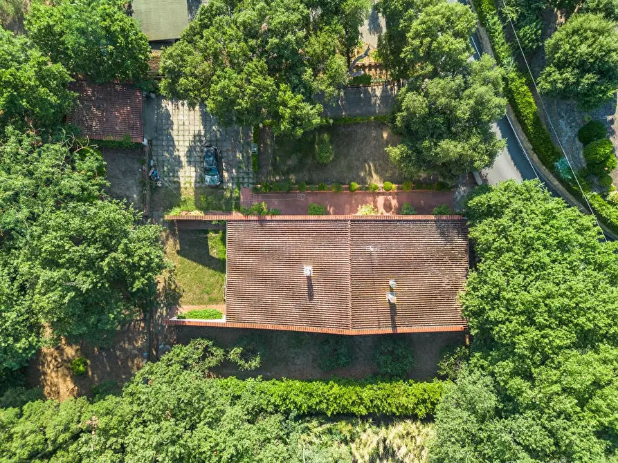 Immagine 62 di Villa in vendita  a Vicopisano