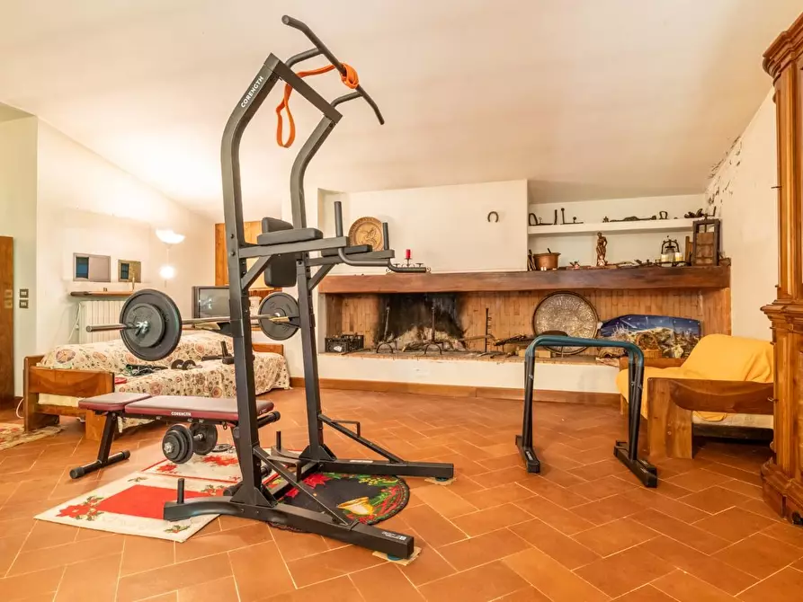 Immagine 35 di Villa in vendita  a Vicopisano