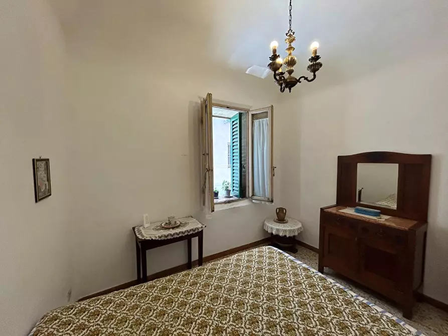 Immagine 6 di Appartamento in vendita  a Siena