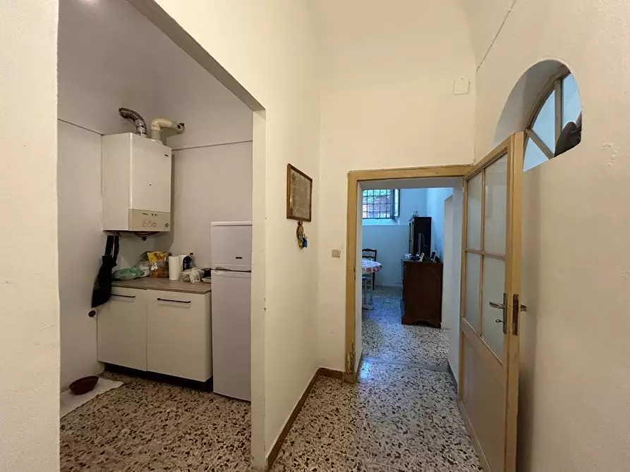 Immagine 14 di Appartamento in vendita  a Siena