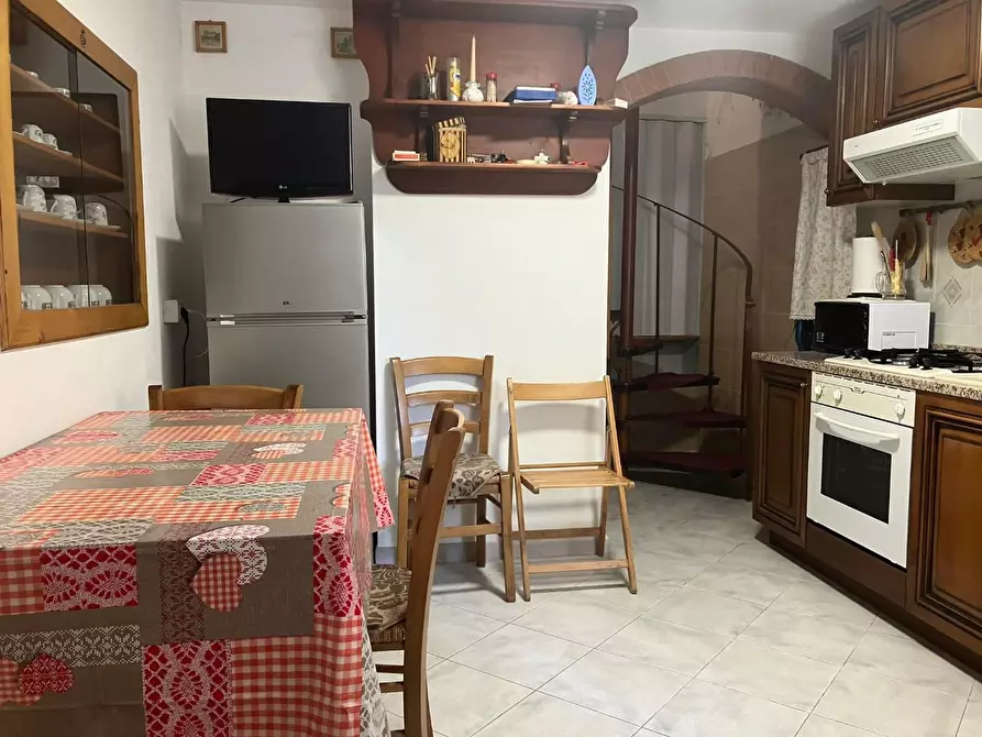 Immagine 26 di Terratetto in vendita  a Castelnuovo Magra