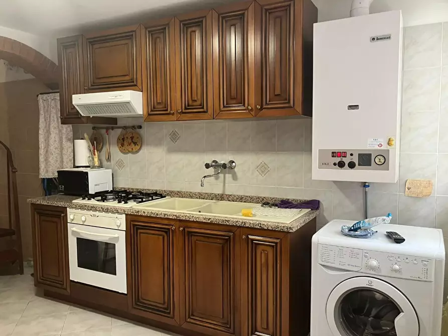 Immagine 23 di Terratetto in vendita  a Castelnuovo Magra