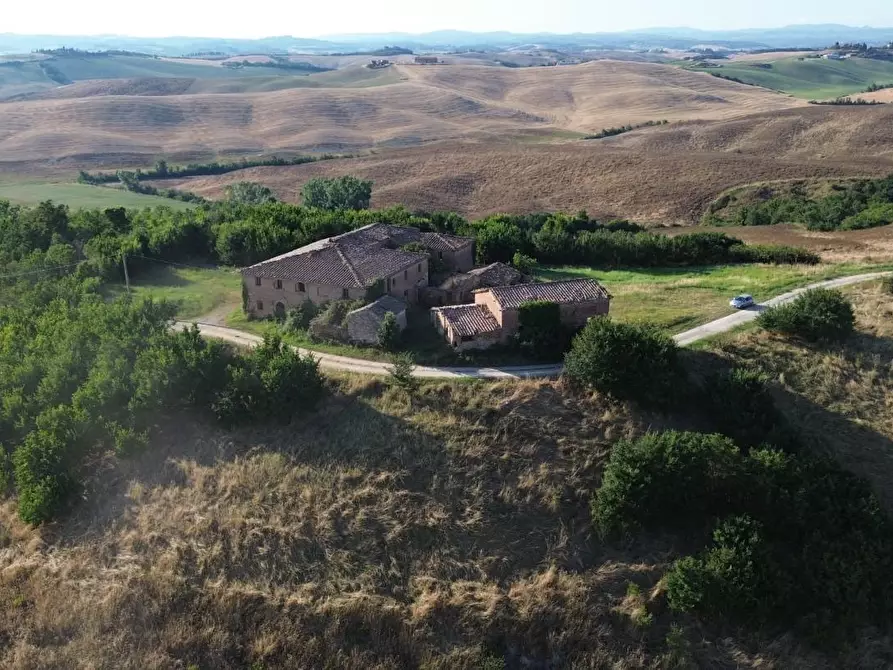 Immagine 5 di Casa colonica in vendita  a Monteroni D'arbia
