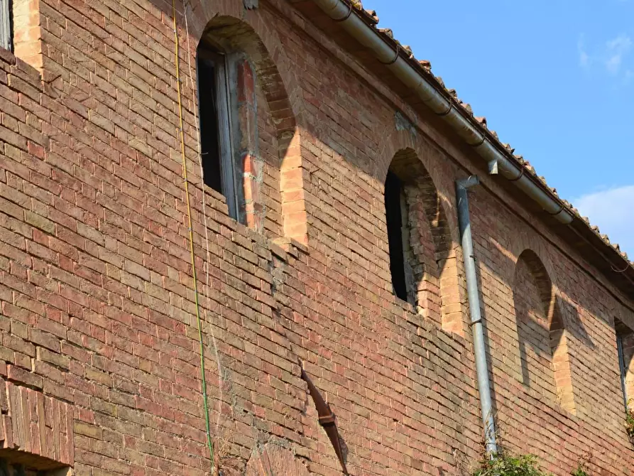 Immagine 36 di Casa colonica in vendita  a Monteroni D'arbia