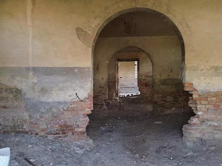 Immagine 37 di Casa colonica in vendita  a Monteroni D'arbia