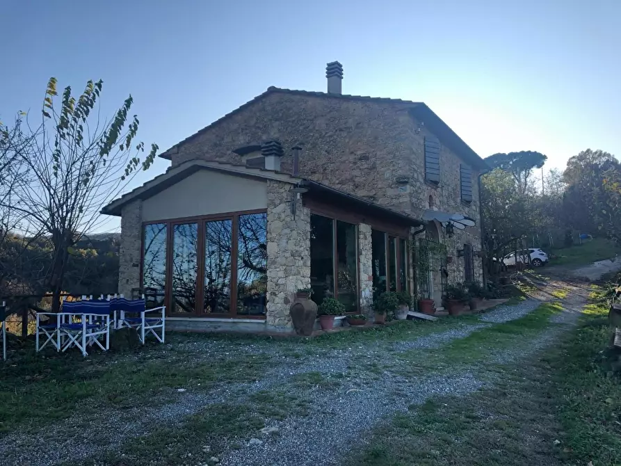 Immagine 1 di Casa colonica in vendita  a Casciana Terme Lari