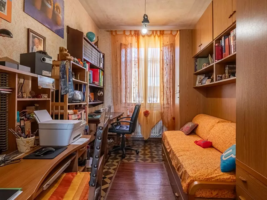 Immagine 38 di Villetta a schiera in vendita  a Cascina