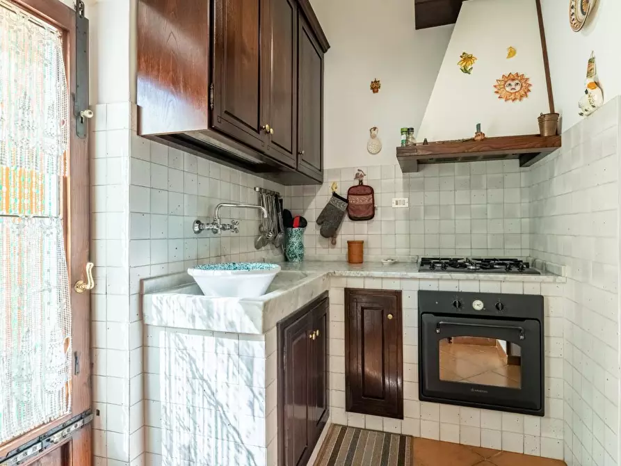 Immagine 23 di Villetta a schiera in vendita  a Cascina