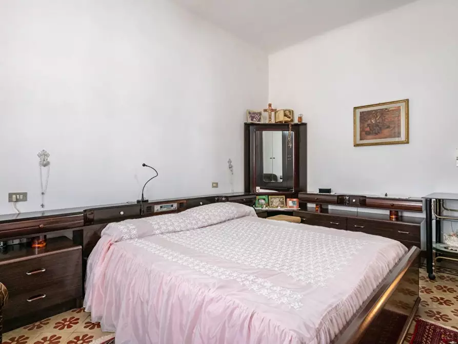 Immagine 35 di Villetta a schiera in vendita  a Cascina