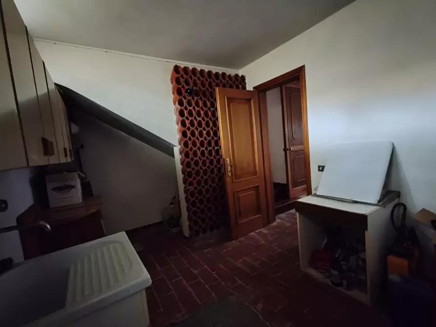 Immagine 27 di Casa bifamiliare in vendita  a Massa