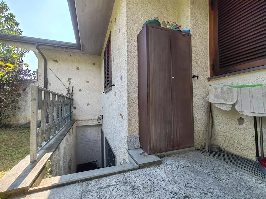 Immagine 36 di Casa bifamiliare in vendita  a Massa