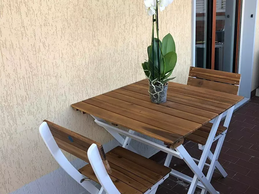 Immagine 8 di Appartamento in vendita  a Ortonovo