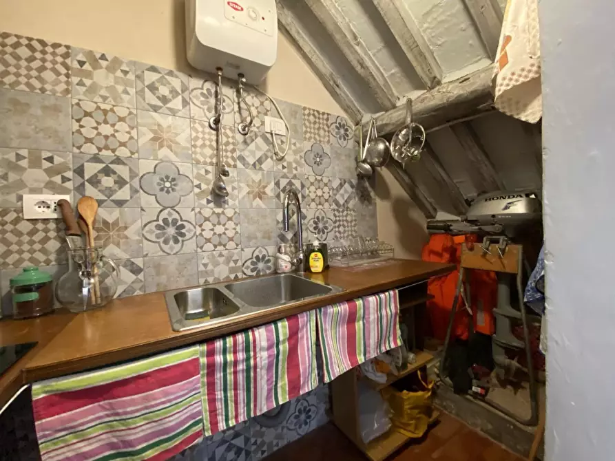 Immagine 13 di Appartamento in vendita  a Rio Marina