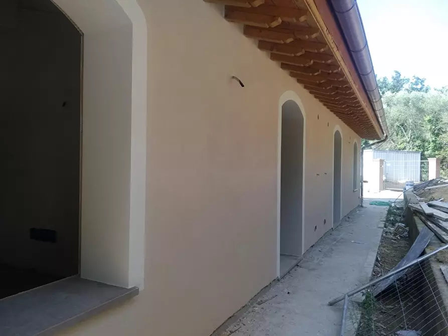 Immagine 1 di Casa bifamiliare in vendita  a Montopoli In Val D'arno