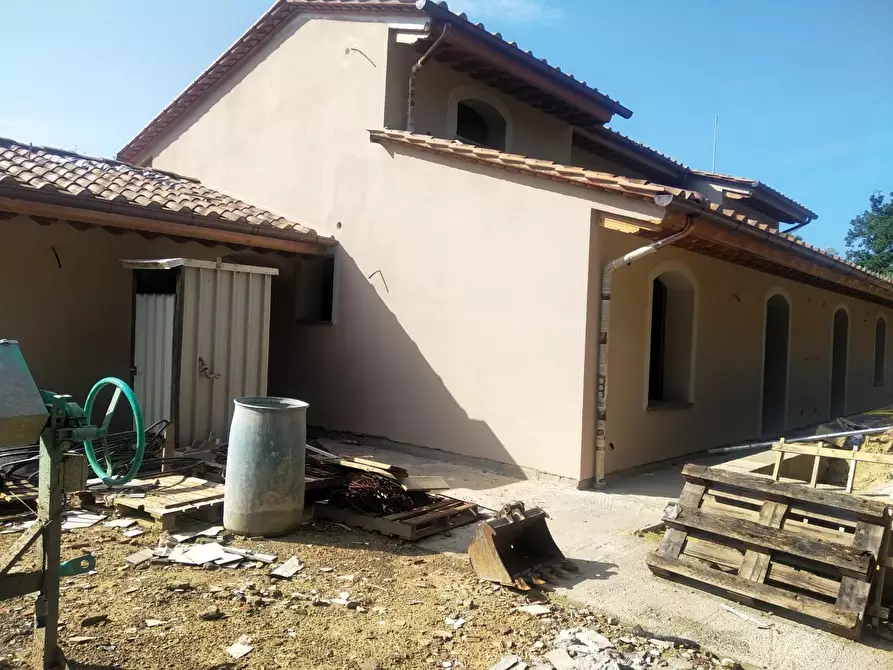 Immagine 4 di Casa bifamiliare in vendita  a Montopoli In Val D'arno