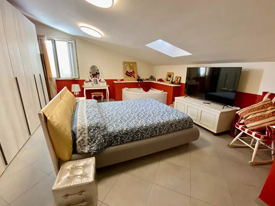 Immagine 22 di Villetta a schiera in vendita  a Buti