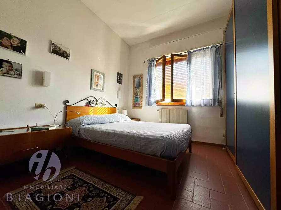 Immagine 12 di Appartamento in vendita  a Pietrasanta