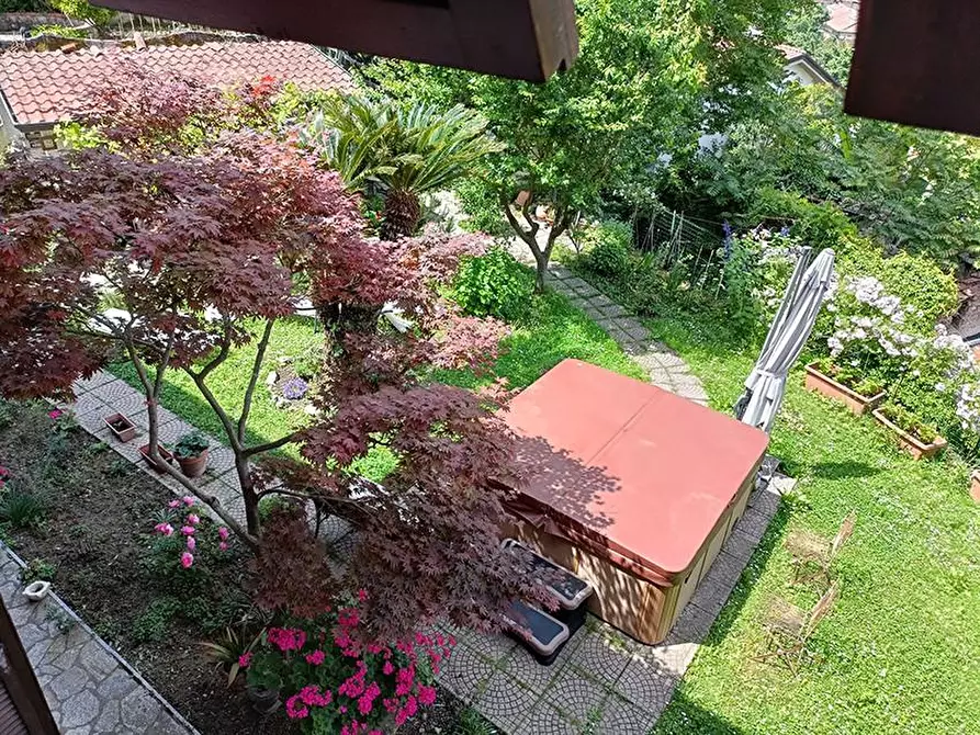 Immagine 39 di Casa indipendente in vendita  a Carrara