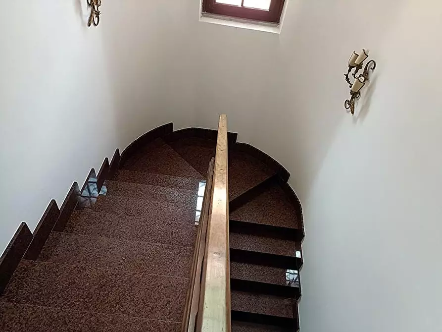 Immagine 42 di Casa indipendente in vendita  a Carrara