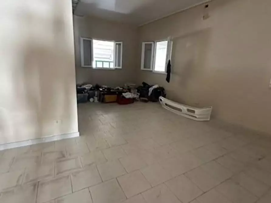 Immagine 14 di Capannone industriale in vendita  a Massa