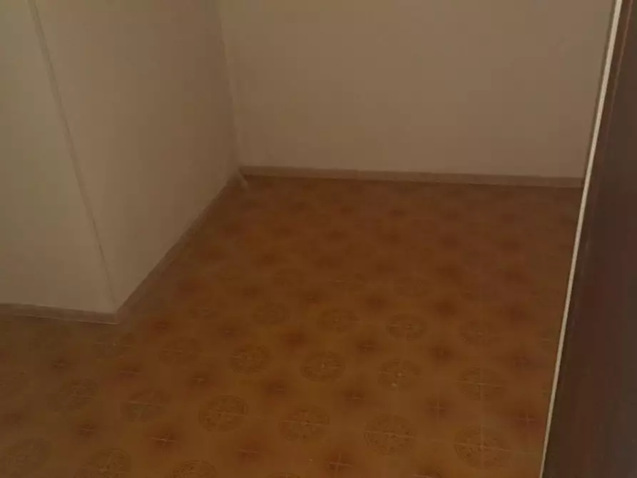 Immagine 6 di Villetta a schiera in vendita  a Massa