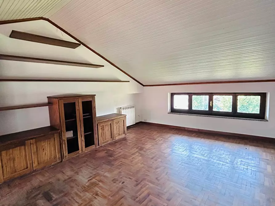 Immagine 18 di Casa semindipendente in vendita  a Aulla