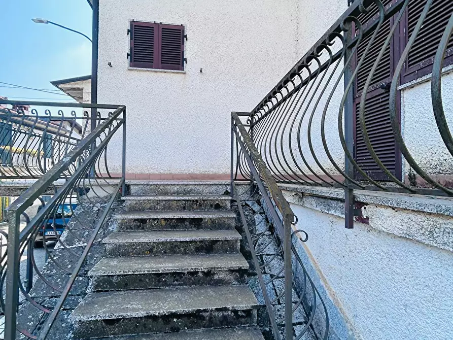 Immagine 3 di Casa semindipendente in vendita  a Aulla