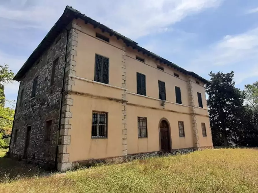 Immagine 5 di Casa colonica in vendita  a Pomarance