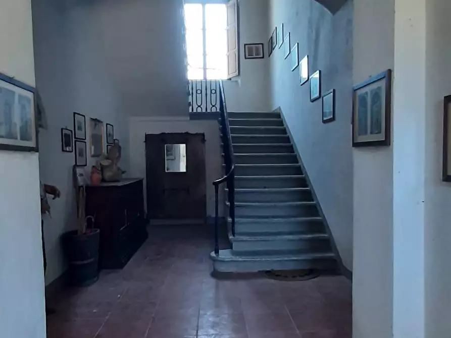 Immagine 10 di Casa colonica in vendita  a Pomarance