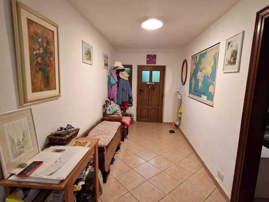 Immagine 38 di Villa in vendita  a Viareggio