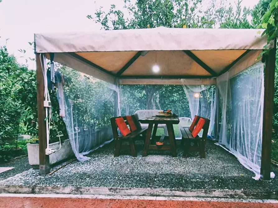 Immagine 13 di Villa in vendita  a Viareggio