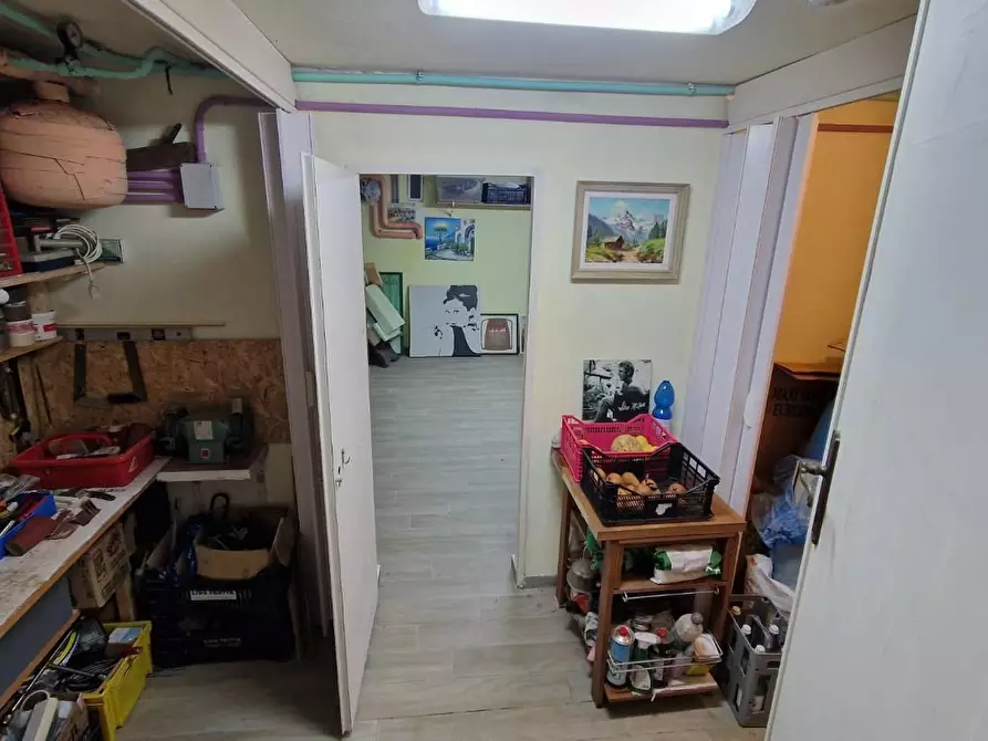 Immagine 41 di Villa in vendita  a Viareggio