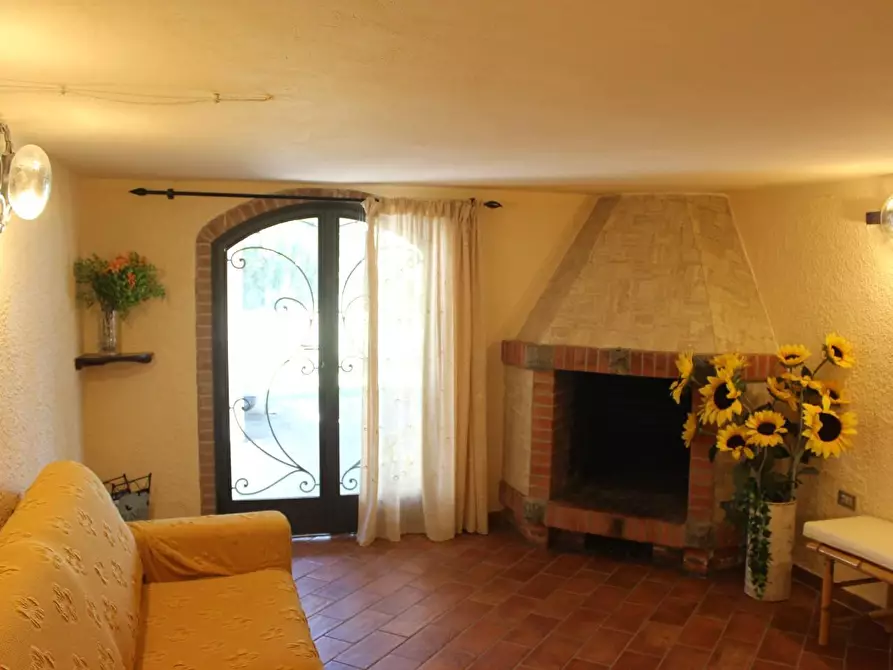 Immagine 4 di Villa in vendita  a Casciana Terme Lari