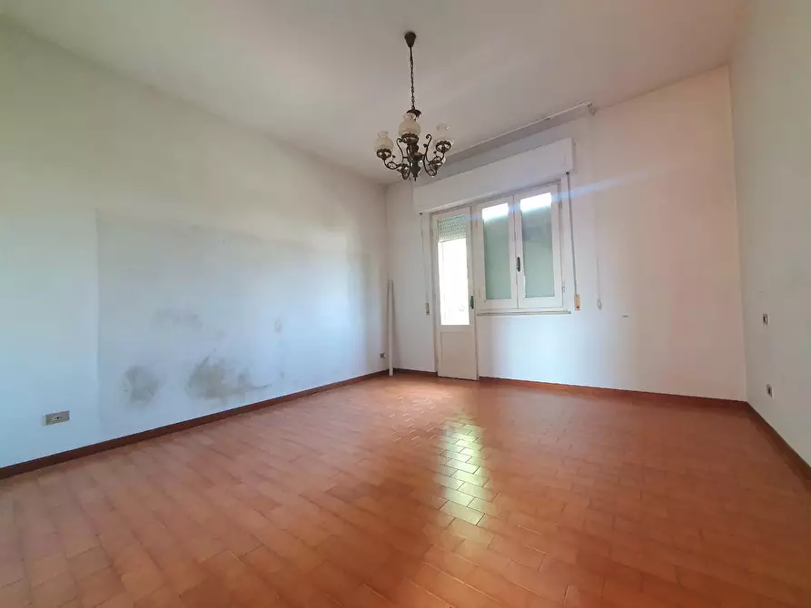 Immagine 26 di Casa bifamiliare in vendita  a Lucca