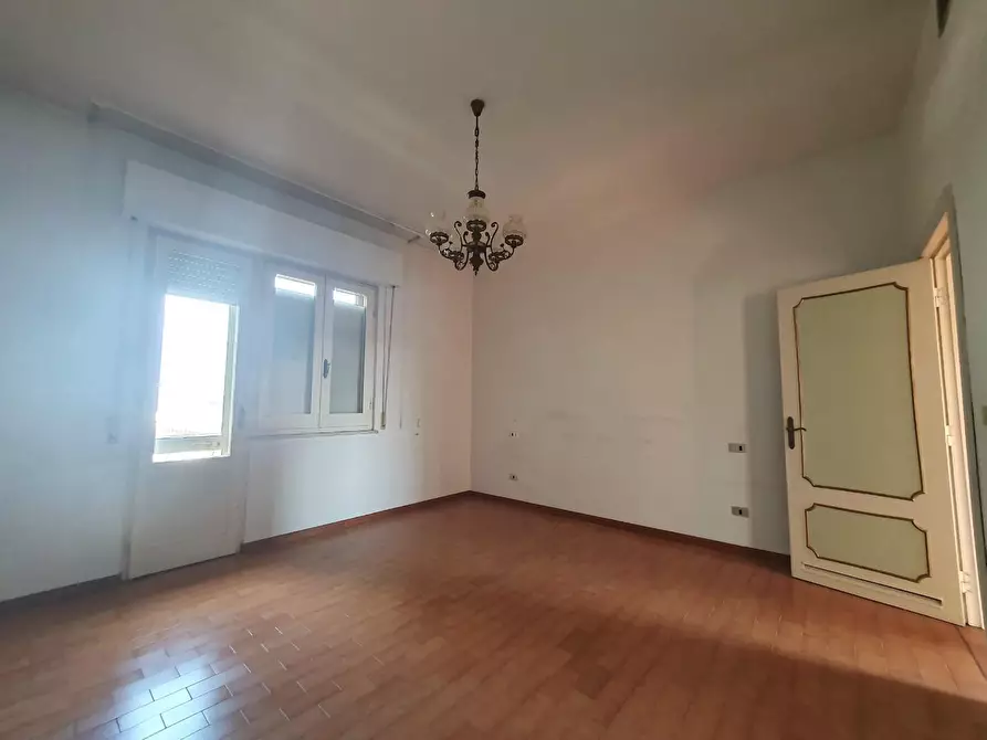 Immagine 27 di Casa bifamiliare in vendita  a Lucca