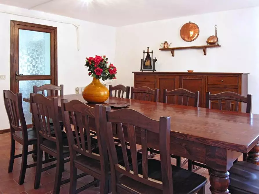 Immagine 5 di Villa in vendita  a Fauglia