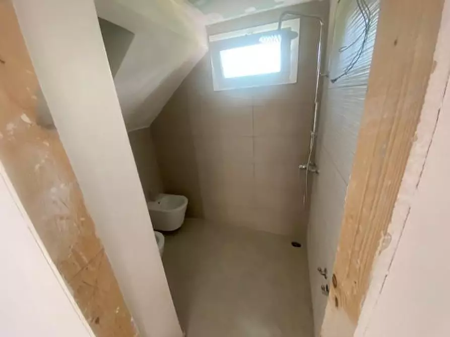 Immagine 5 di Terratetto in vendita  a San Giuliano Terme