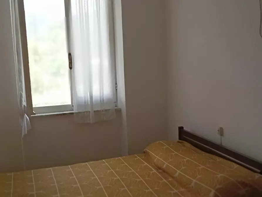 Immagine 5 di Porzione di casa in vendita  a Podenzana