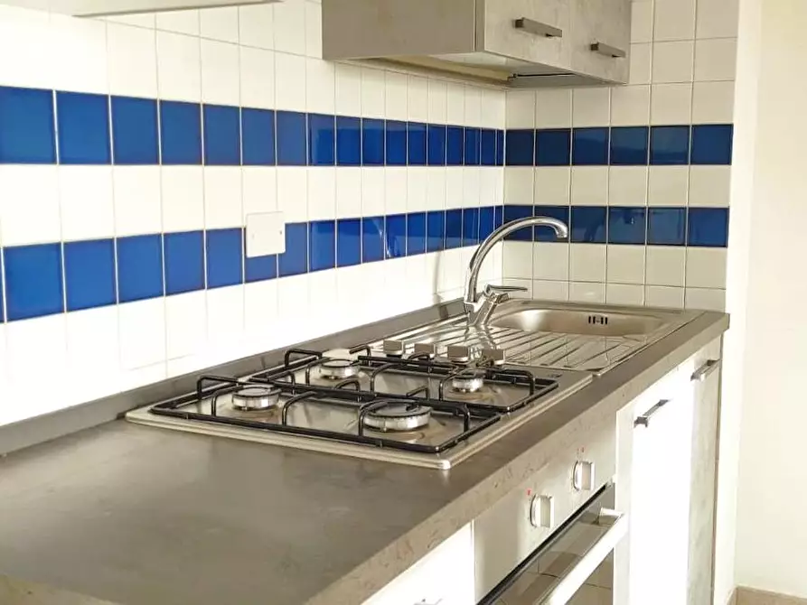 Immagine 3 di Appartamento in vendita  a Roma