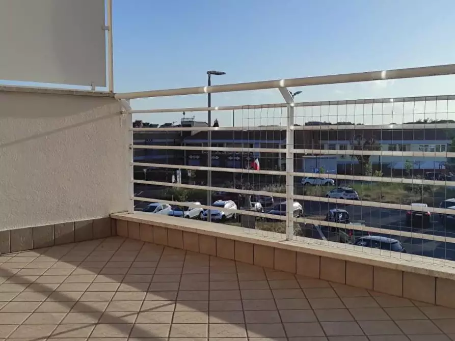 Immagine 8 di Appartamento in vendita  a Roma