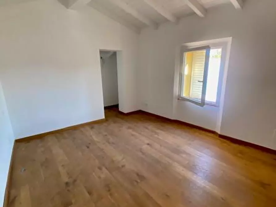 Immagine 12 di Terratetto in vendita  a San Giuliano Terme