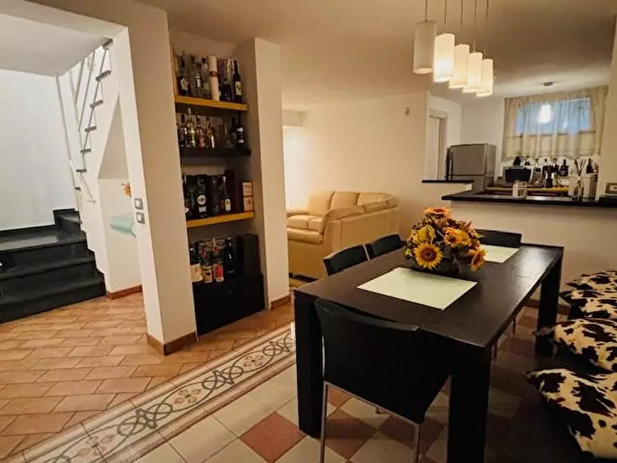 Immagine 25 di Casa bifamiliare in vendita  a Livorno