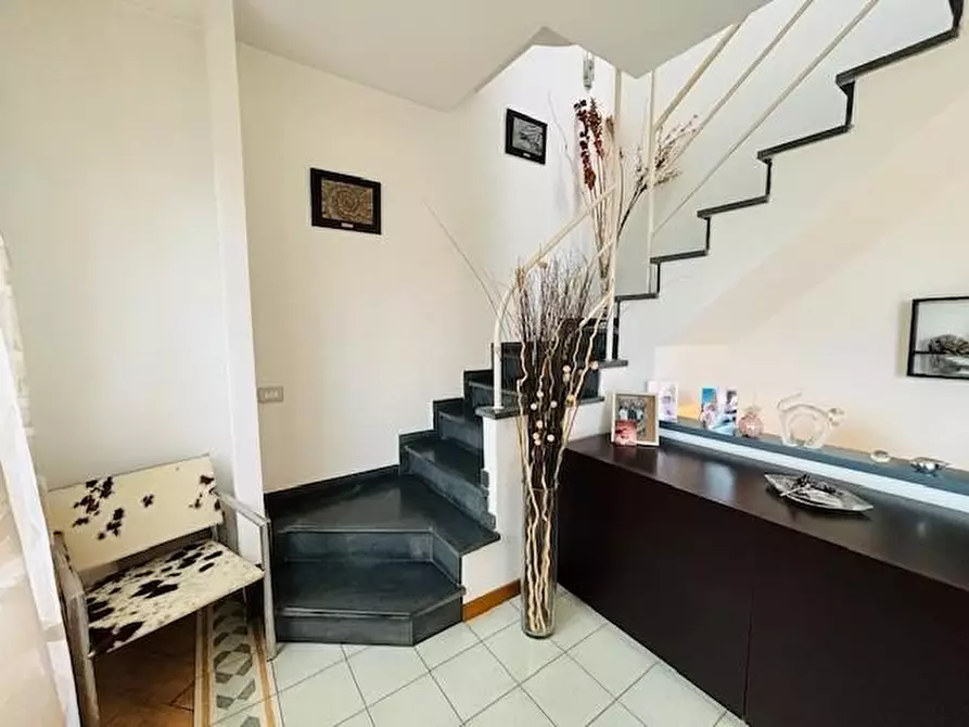Immagine 26 di Casa bifamiliare in vendita  a Livorno