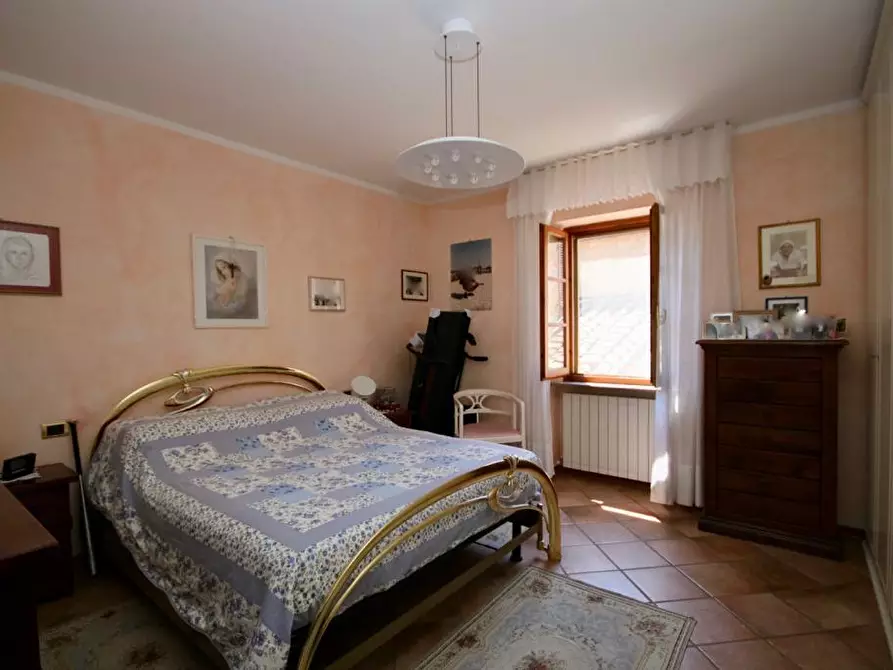 Immagine 7 di Appartamento in vendita  a Volterra