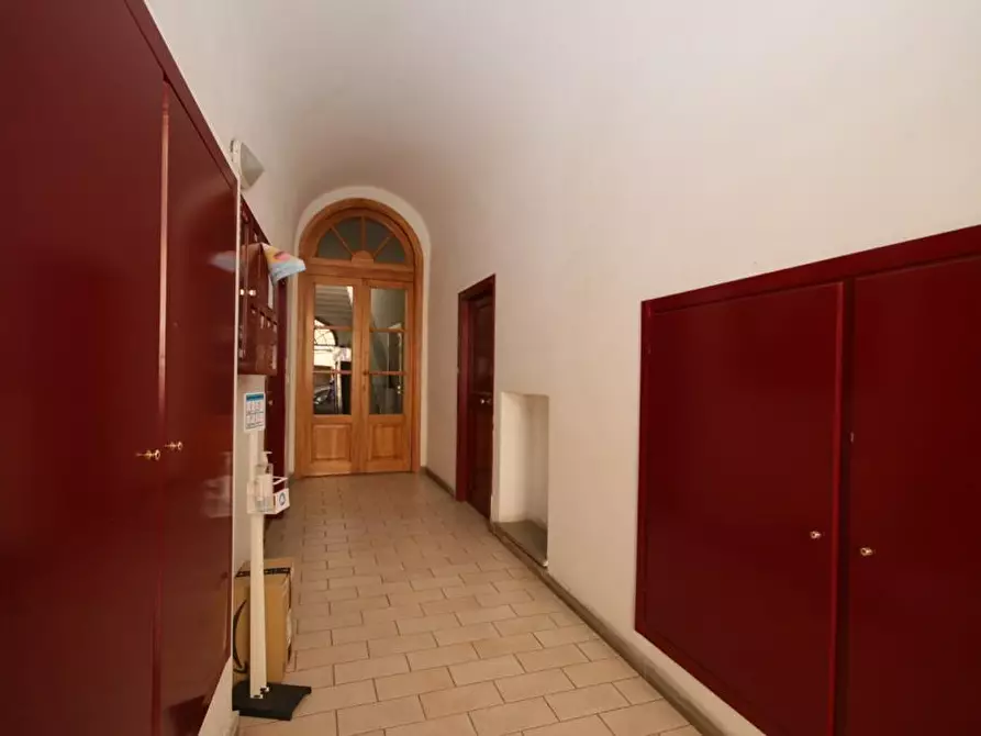 Immagine 17 di Appartamento in vendita  a Volterra