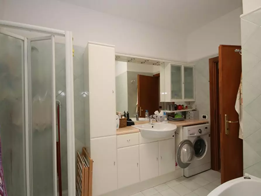 Immagine 9 di Appartamento in vendita  a Volterra